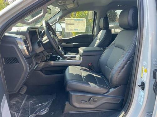 2025 Ford F-350 Lariat Super Duty