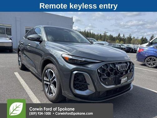 Daytona Gray Pearl Effect 2025 Audi Q5 2.0T Premium