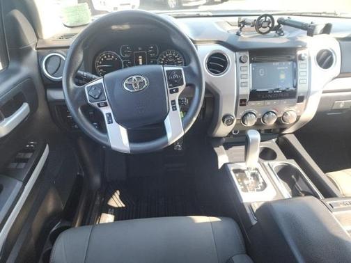 2018 Toyota Tundra SR5
