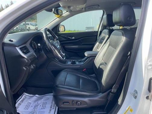 2020 GMC Acadia SLT