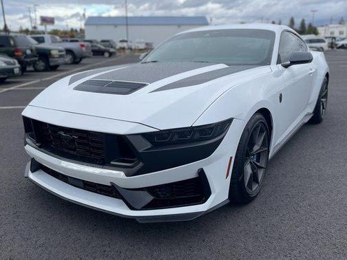 2024 Ford Mustang Dark Horse