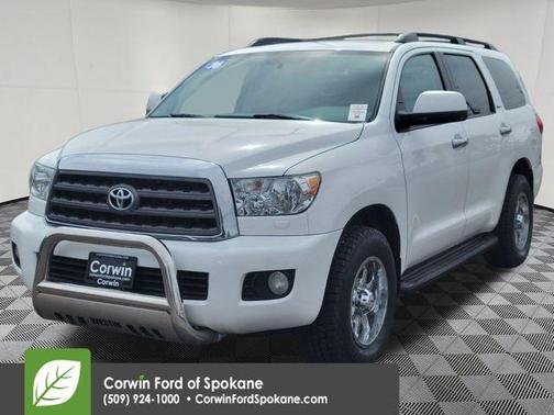 Super White 2016 Toyota Sequoia SR5