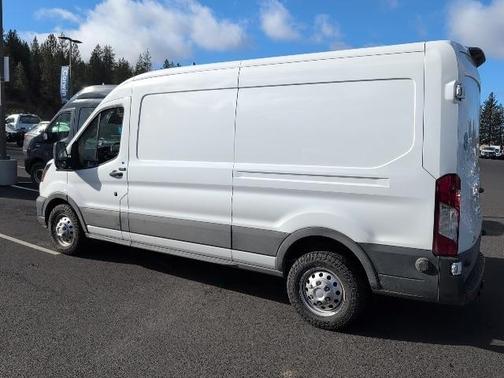 2024 Ford Transit-250 148 WB Medium Roof Cargo