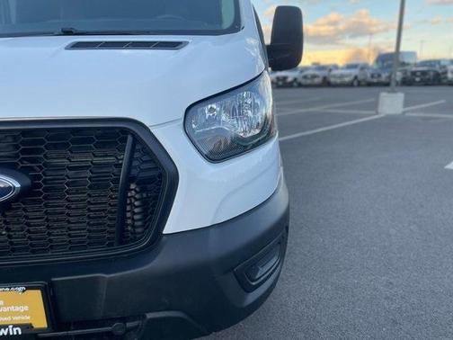 2024 Ford Transit-250 148 WB Medium Roof Cargo