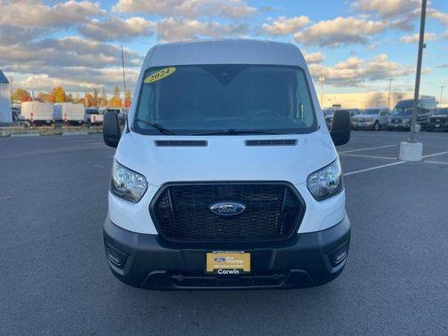 2024 Ford Transit-250 148 WB Medium Roof Cargo