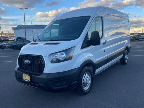 2024 Ford Transit-250 148 WB Medium Roof Cargo