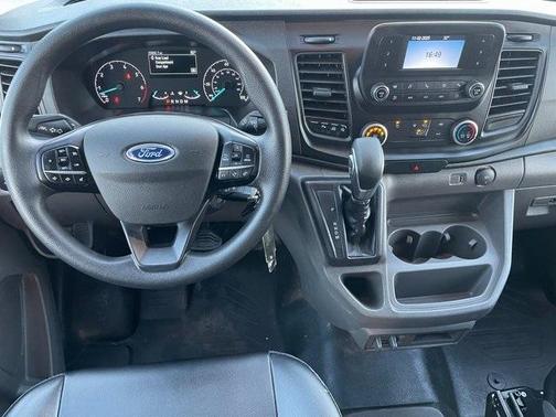 2024 Ford Transit-250 148 WB Medium Roof Cargo
