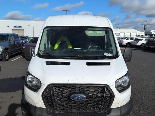 2024 Ford Transit-250 148 WB Medium Roof Cargo