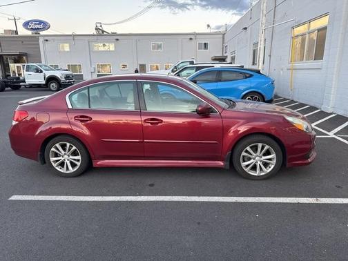 2013 Subaru Legacy 2.5i Premium