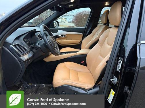 2018 Volvo XC90 T5 Momentum