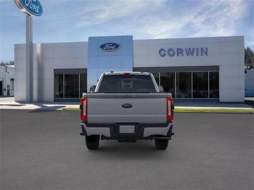2025 Ford F-350 Lariat Super Duty