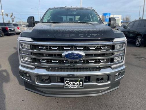 2025 Ford F-350 Lariat Super Duty