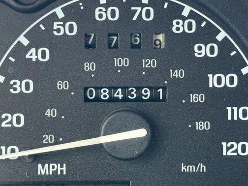 Green 1996 Ford Explorer XLT