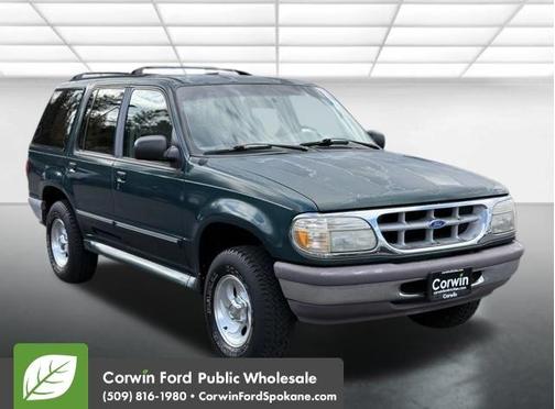 Green 1996 Ford Explorer XLT