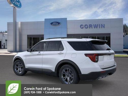 White Metallic 2026 Ford Explorer Active