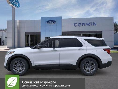 White Metallic 2026 Ford Explorer Active