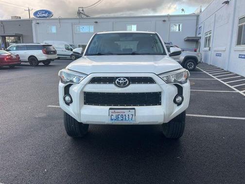 2016 Toyota 4Runner SR5