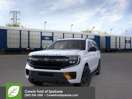 Silver Metallic 2026 Ford Expedition Tremor