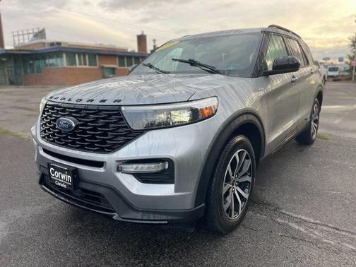 2023 Ford Explorer ST-Line