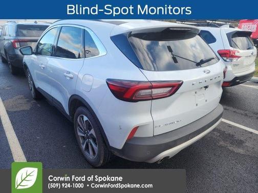 2025 Ford Escape Platinum