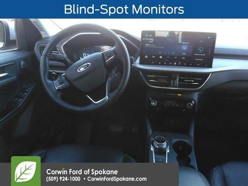 2025 Ford Escape Platinum