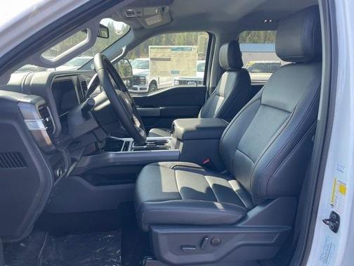 2025 Ford F-350 Lariat Super Duty