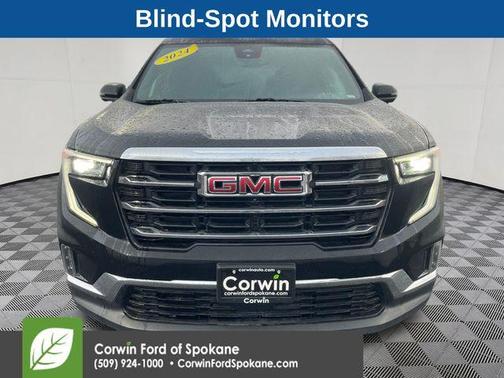 2024 GMC Acadia Elevation