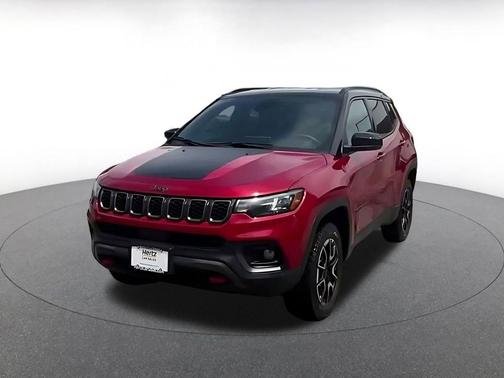 Red Hot Pearlcoat 2025 Jeep Compass Trailhawk