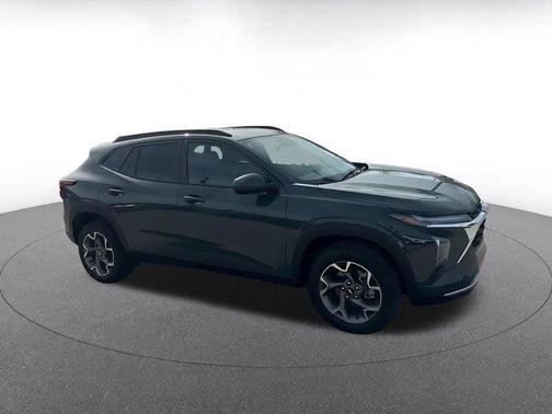 Cypress Gray 2025 Chevrolet Trax LT