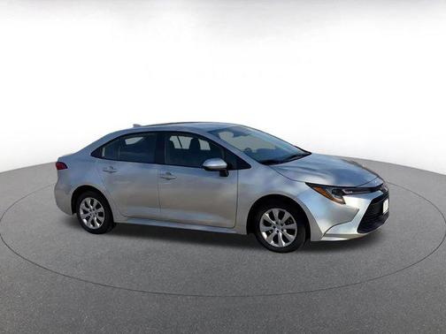 Classic Silver Metallic 2025 Toyota Corolla LE