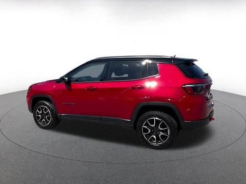 Red Hot Pearlcoat 2025 Jeep Compass Trailhawk