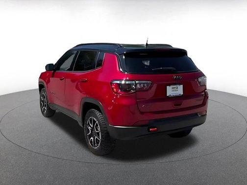 Red Hot Pearlcoat 2025 Jeep Compass Trailhawk