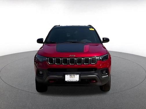 Red Hot Pearlcoat 2025 Jeep Compass Trailhawk