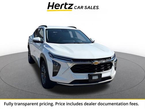 Summit White 2025 Chevrolet Trax LT