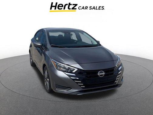 Gun Metallic 2025 Nissan Versa 1.6 SV