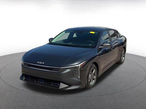 Interstellar Gray 2025 Kia K4 LXS