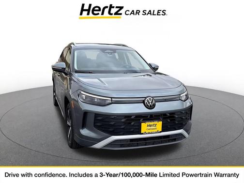 Platinum Gray Metallic 2026 Volkswagen Tiguan 2.0T SE