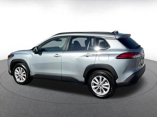 2025 Toyota Corolla Cross LE