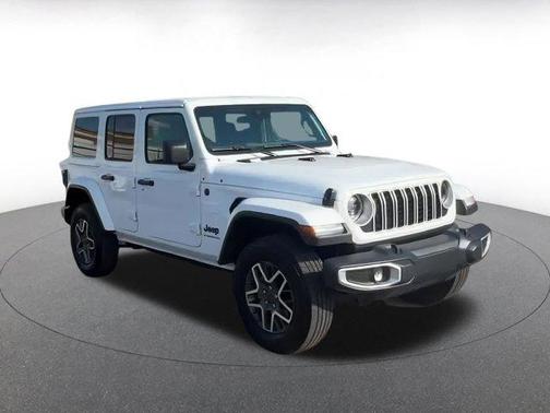 2025 Jeep Wrangler 4-Door Sahara 4x4