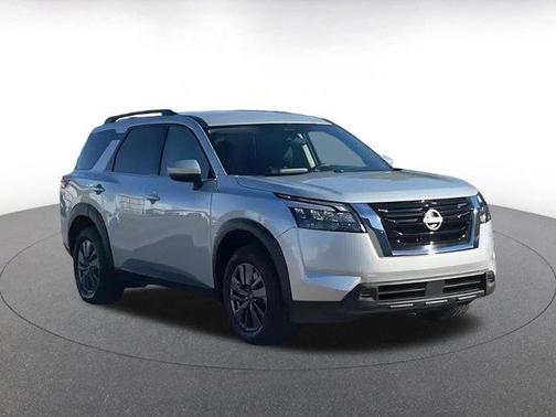 2025 Nissan Pathfinder SV FWD