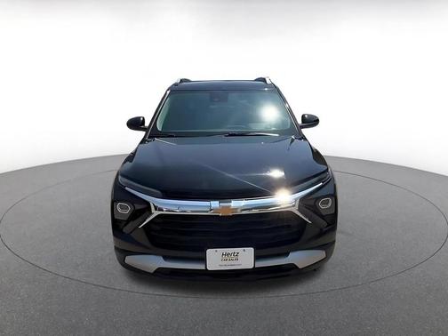 Mosaic Black Metallic 2025 Chevrolet Trailblazer LT