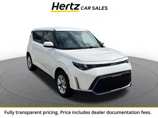 Snow White Pearl 2025 Kia Soul LX