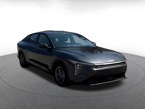 Interstellar Gray 2025 Kia K4 LXS