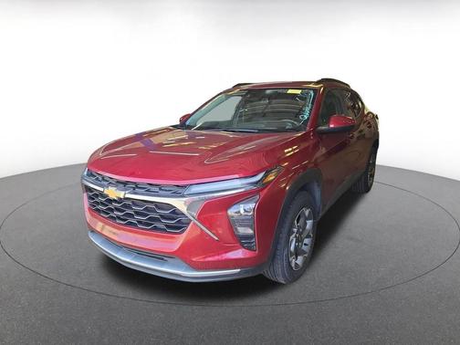 Crimson Metallic 2025 Chevrolet Trax LT