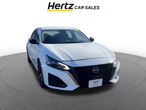 2025 Nissan Altima SR FWD