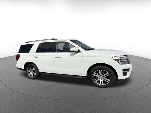 White 2024 Ford Expedition Limited