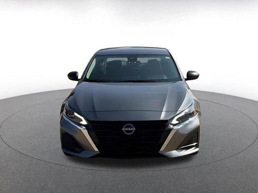 Gun Metallic 2025 Nissan Altima SV FWD