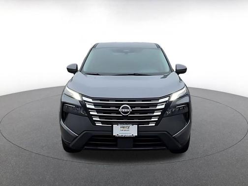 Gun Metallic 2025 Nissan Rogue SV