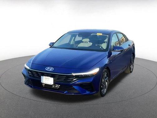 2025 Hyundai ELANTRA HEV Limited