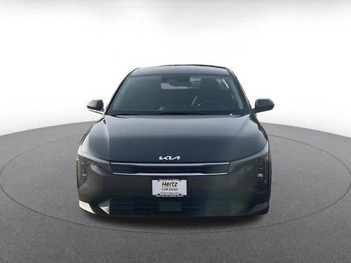 Interstellar Gray 2025 Kia K4 LXS